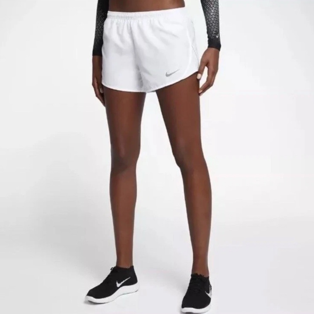 Nike Women's 4" Tempo Modern Embossed White Running Shorts 831281-100 Sz Large